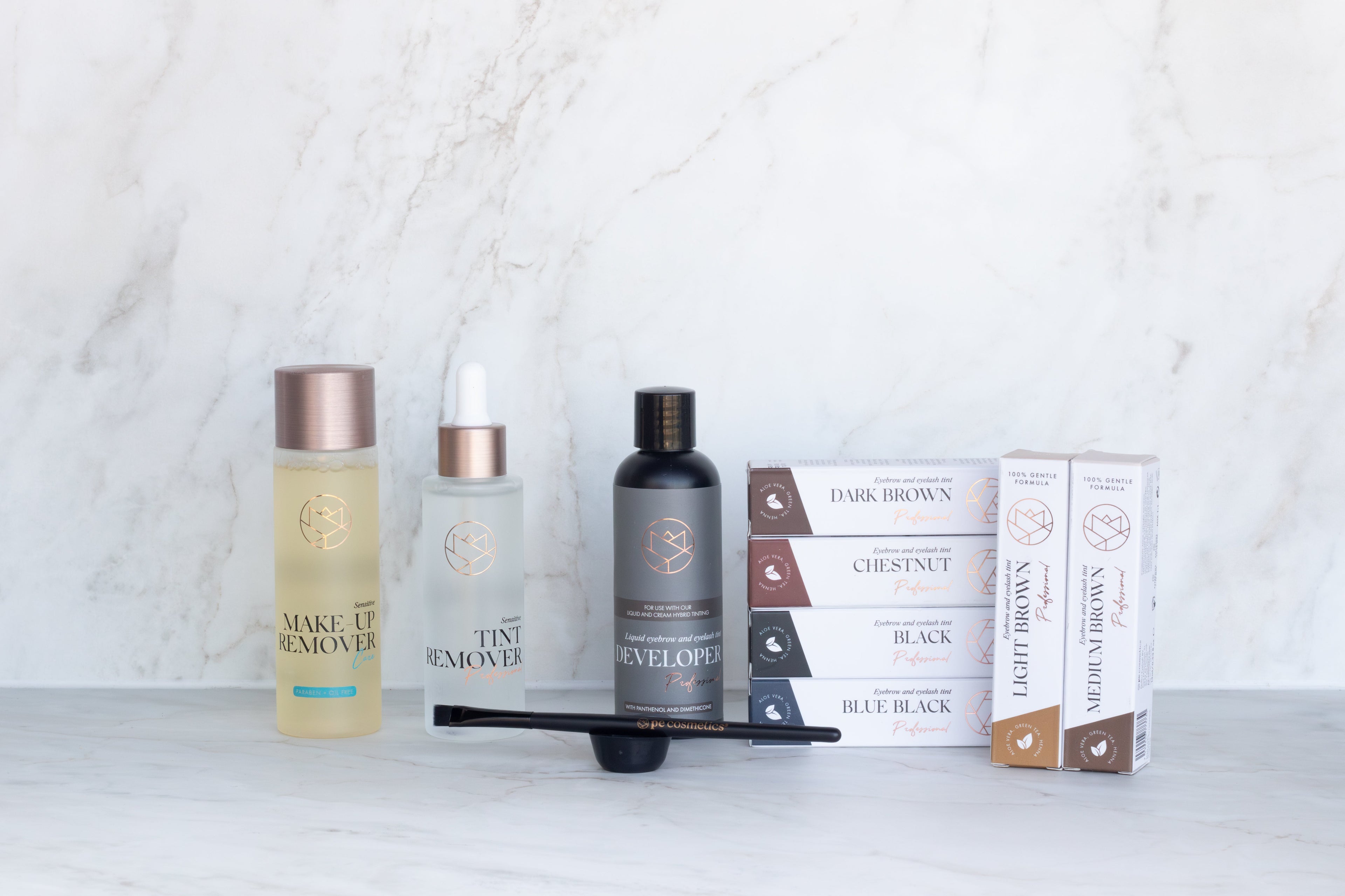 Online Training Hybrid Brow Tinting + Starterkit (verschidde Sproochen)