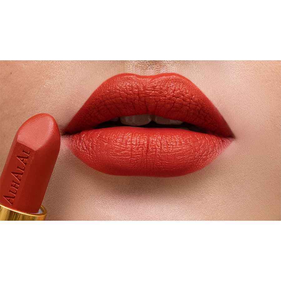 Alhalal Kosmetik DARK LIPSTICK Samtlippenstift an engem waarme roude Schied mat samteger Textur