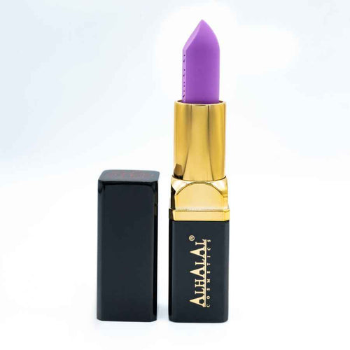 Alhalal Cosmetics lila Lëppestëft an enger Samttextur mat gëllenen a schwaarze Ärmel