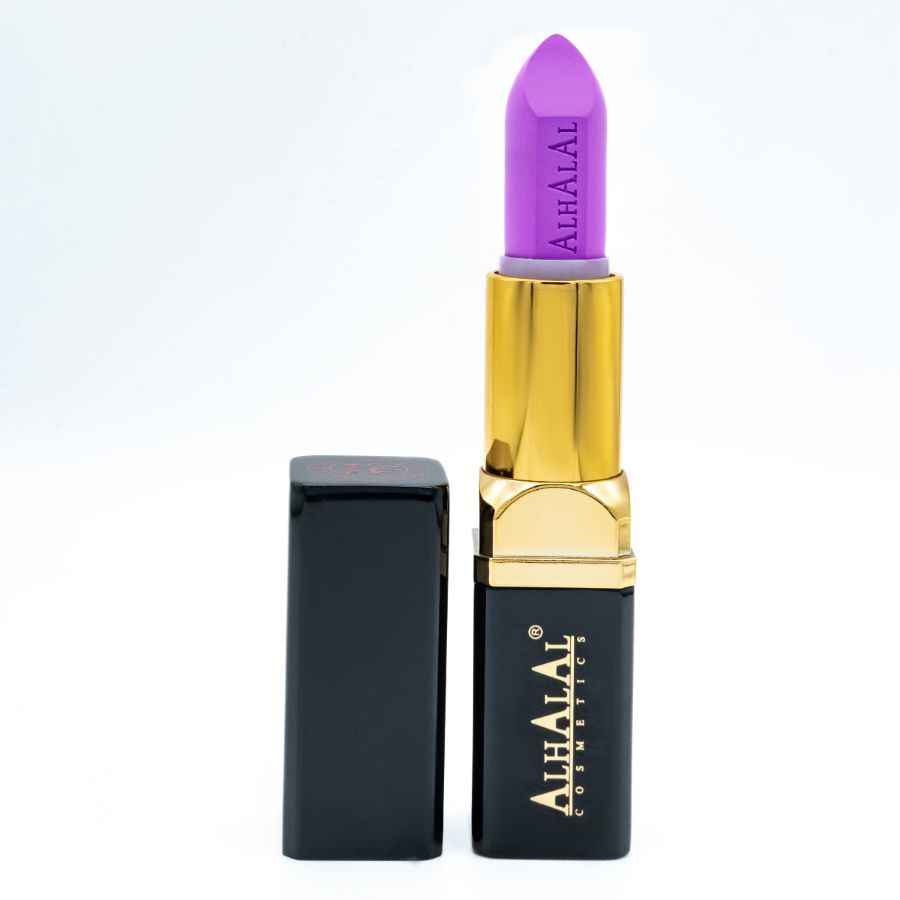 Alhalal Cosmetics lila Samtlippenstëft mat gëllener Hülle a schwaarzem Kapp. PARSE LIPSTICK
